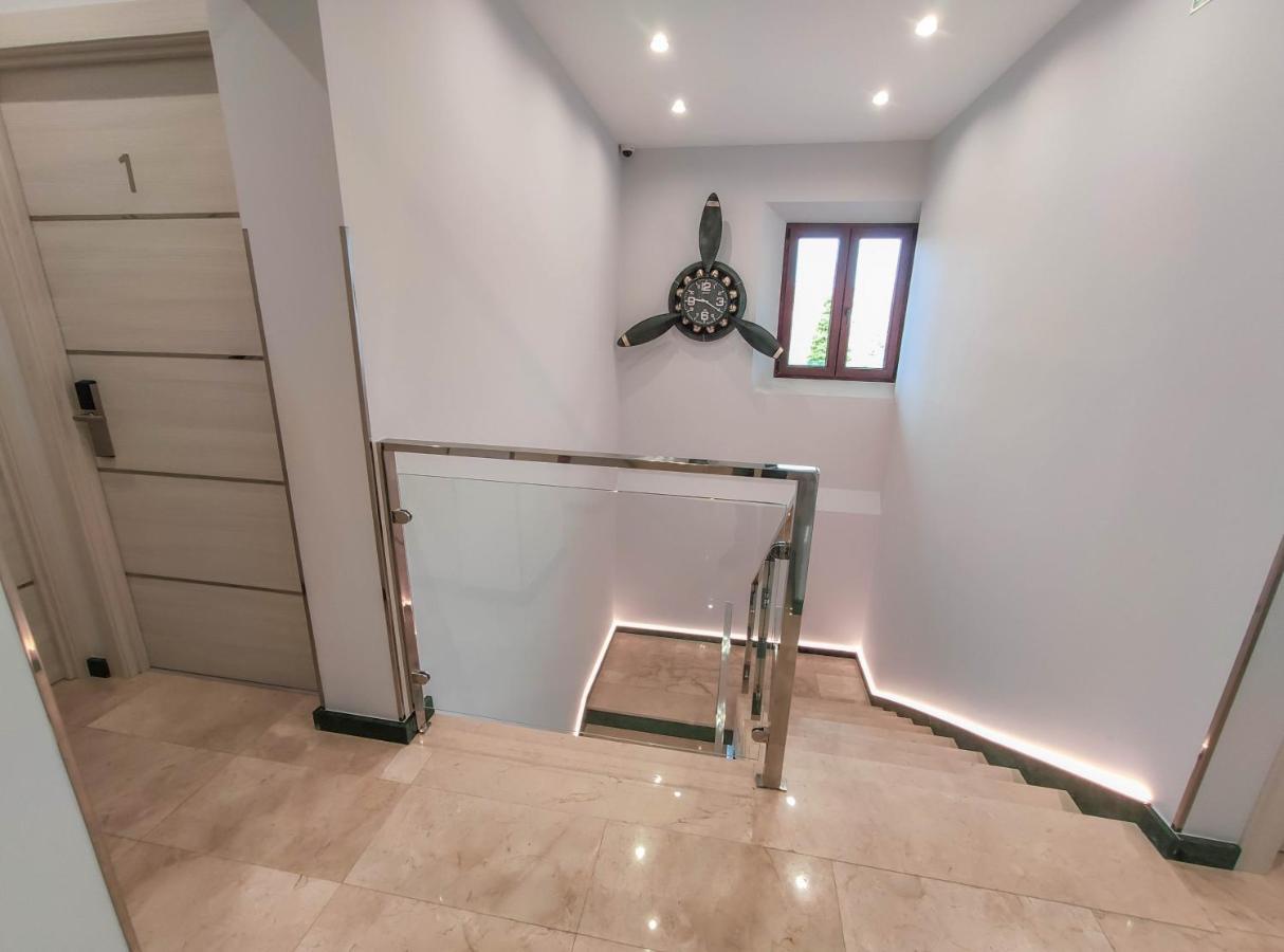 Hostal Oleo Auto Check-In Σανταντέρ Εξωτερικό φωτογραφία