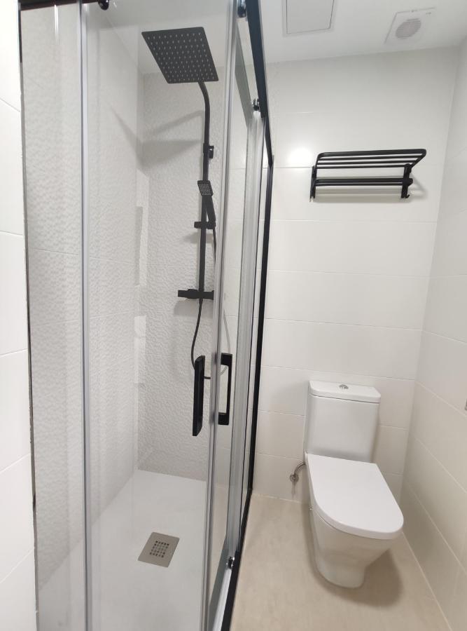 Hostal Oleo Auto Check-In Σανταντέρ Εξωτερικό φωτογραφία