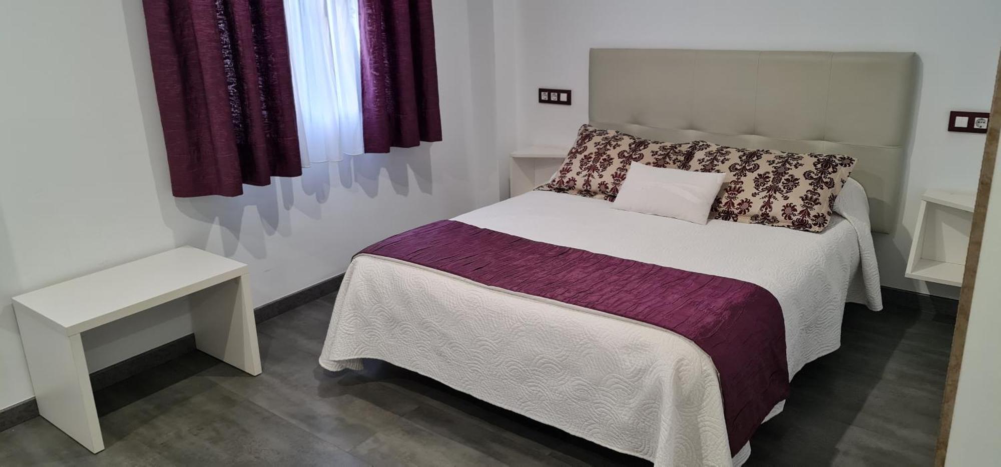 Hostal Oleo Auto Check-In Σανταντέρ Εξωτερικό φωτογραφία