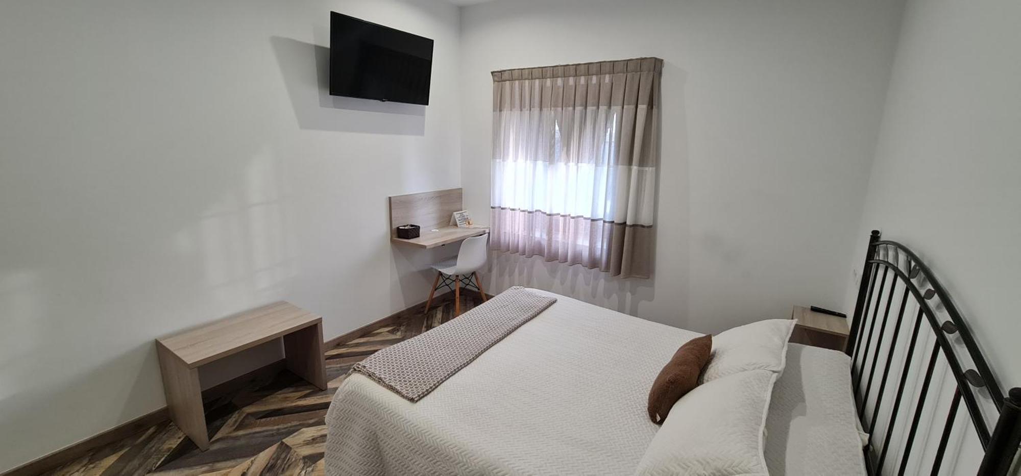 Hostal Oleo Auto Check-In Σανταντέρ Εξωτερικό φωτογραφία
