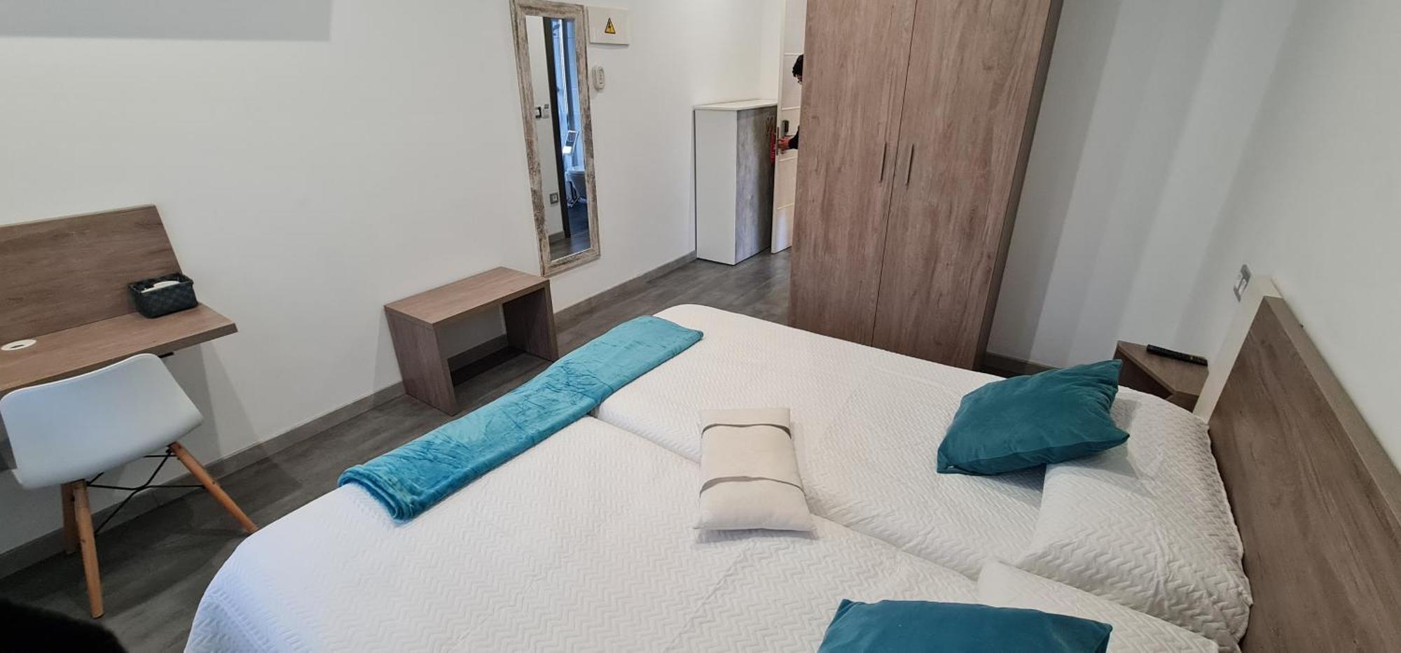 Hostal Oleo Auto Check-In Σανταντέρ Εξωτερικό φωτογραφία